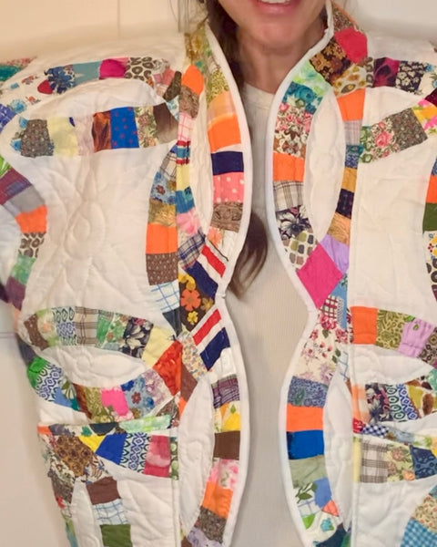 Bright ‘Double wedding ring’ quilted jacket