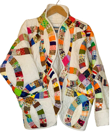 Bright ‘Double wedding ring’ quilted jacket